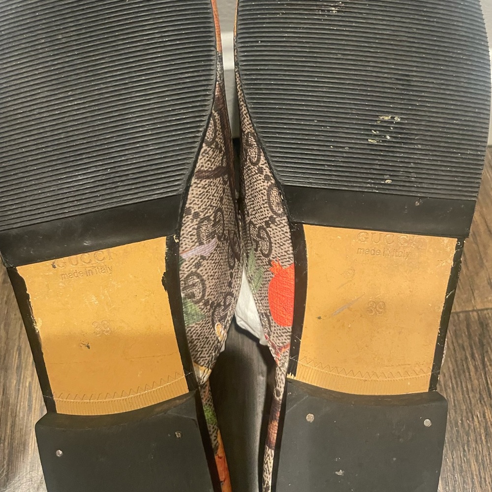 Gucci Slides - Picture 5 of 5